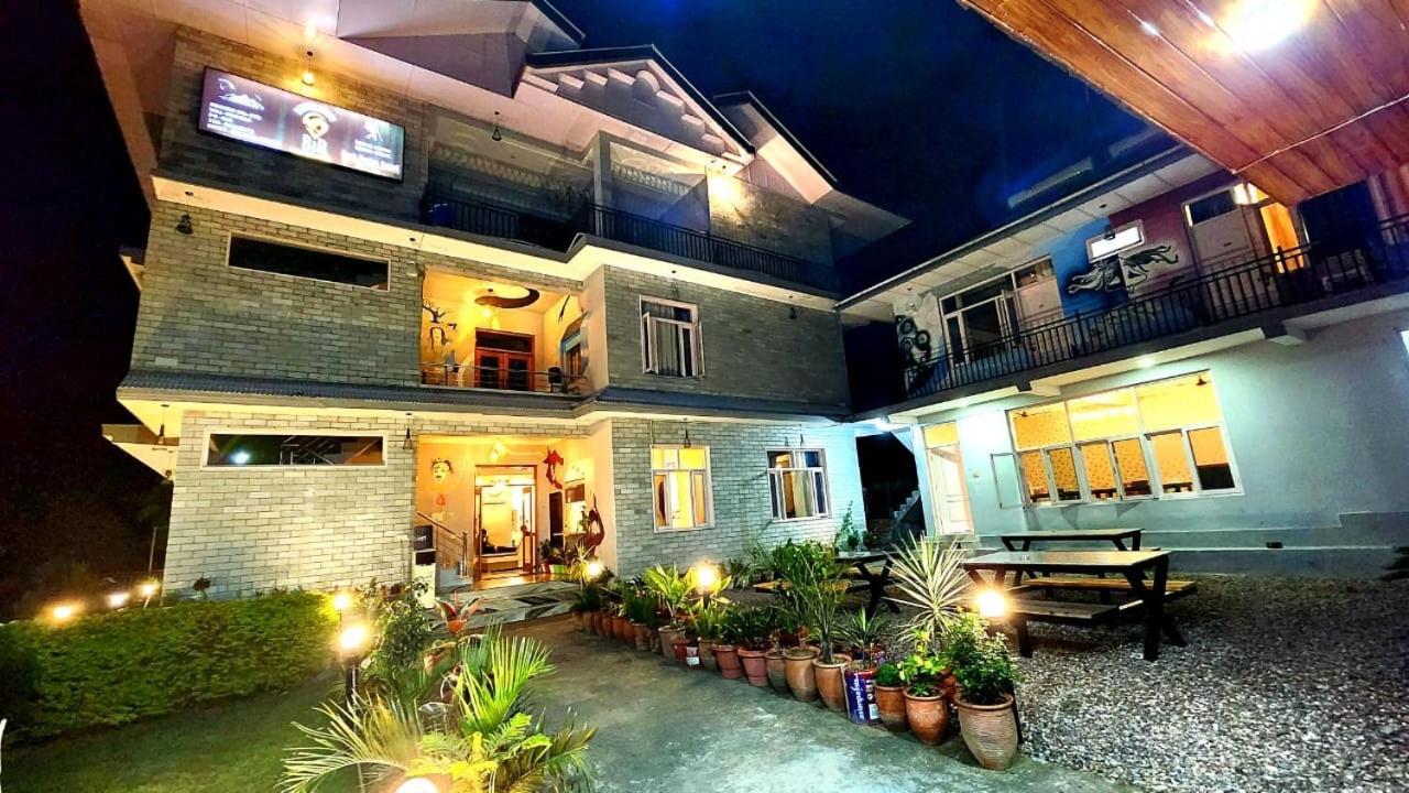 Destination Bir Hostel ภายนอก รูปภาพ